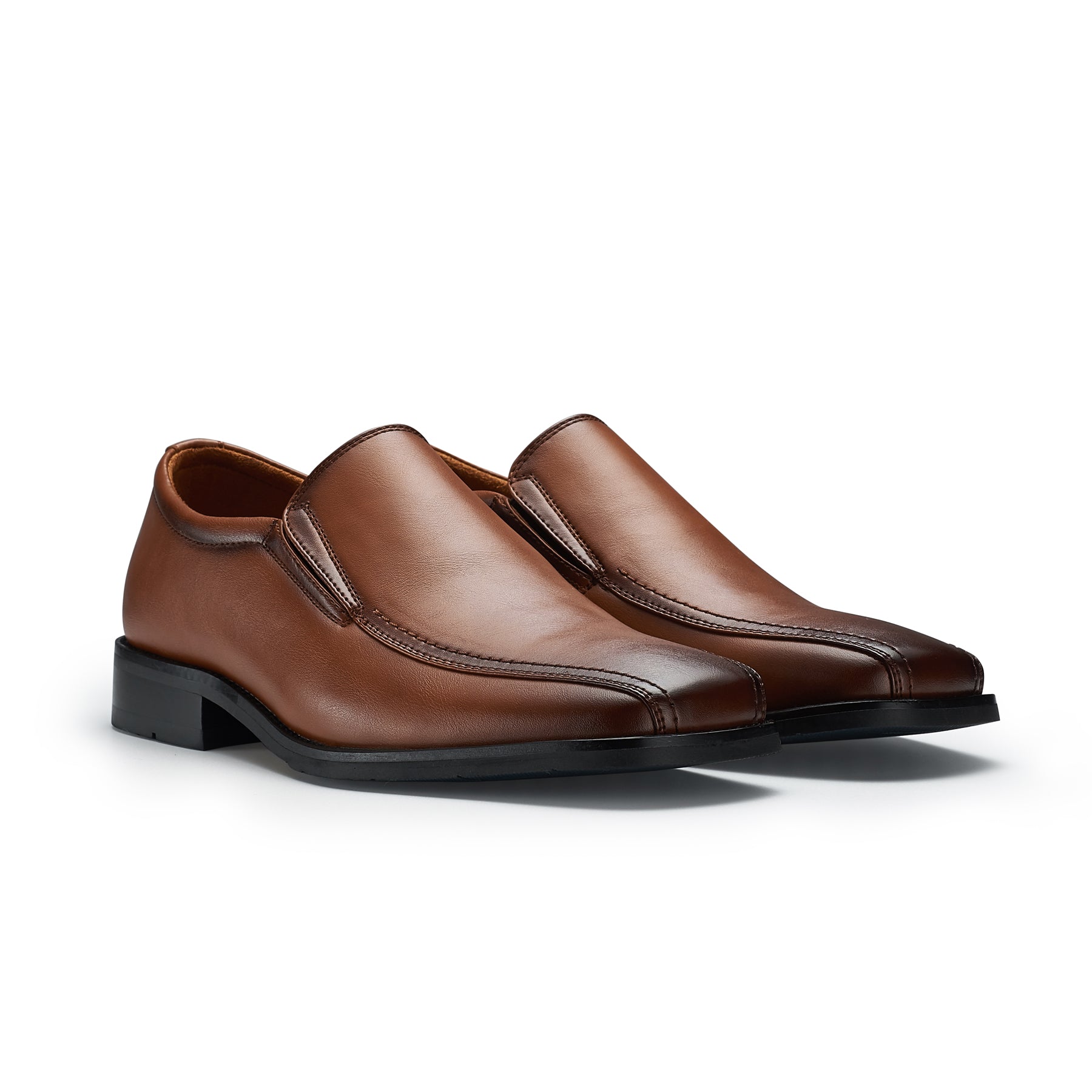 Men's Apron Toe Loafers | Barney by Ferro Aldo | Conal Footwear | Paired Angle View