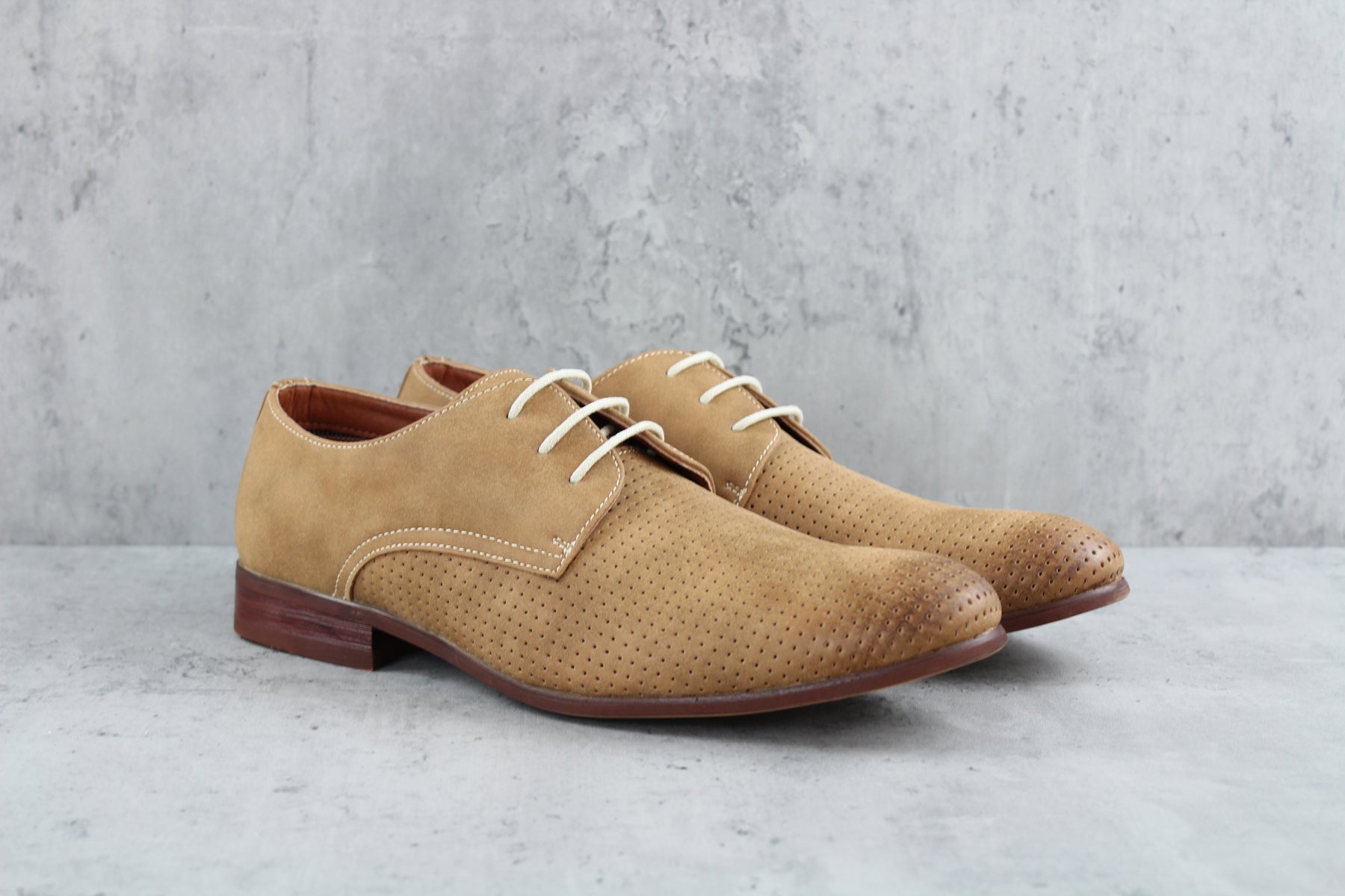 Mens perforated hot sale leather shoes